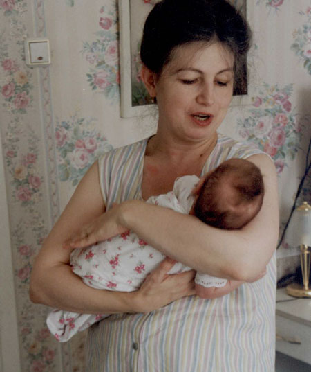 Носим запеленутого Носим запеленутого